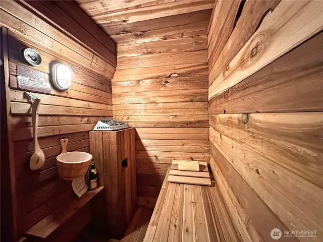 Tranquil cedar sauna room to relax & rejuvenate