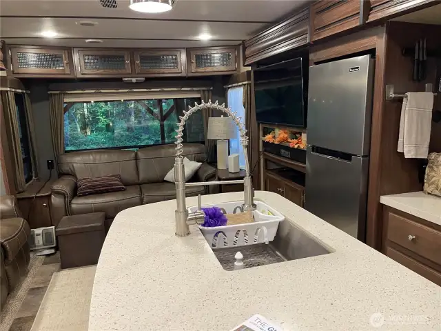 Center island with sink