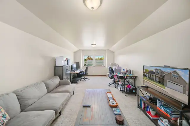 Bonus room located upstairs perfect for a family room/ office or game room