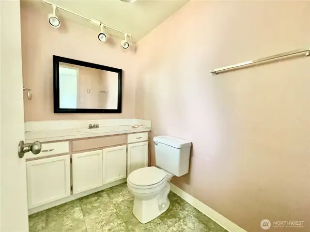En Suite Half Bath