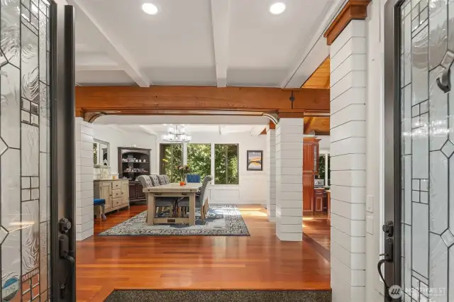 Gorgeous Northwest Architecture entry.