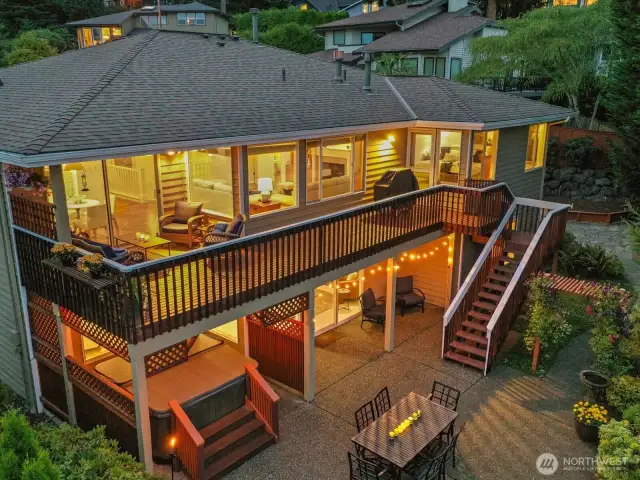 Birds eye view of the expansive backyard grounds
