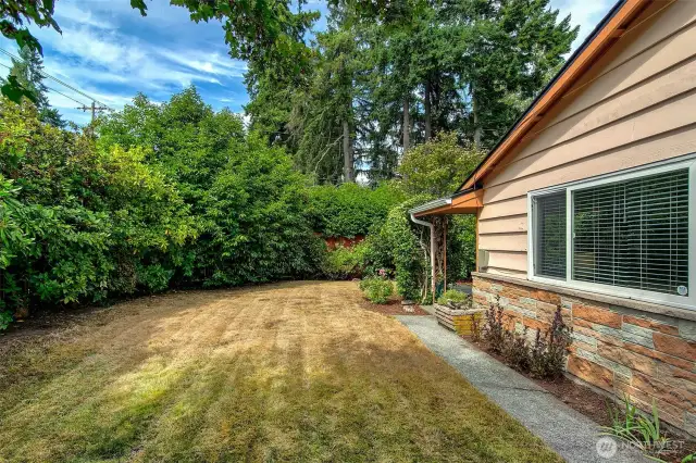 Nice private yard