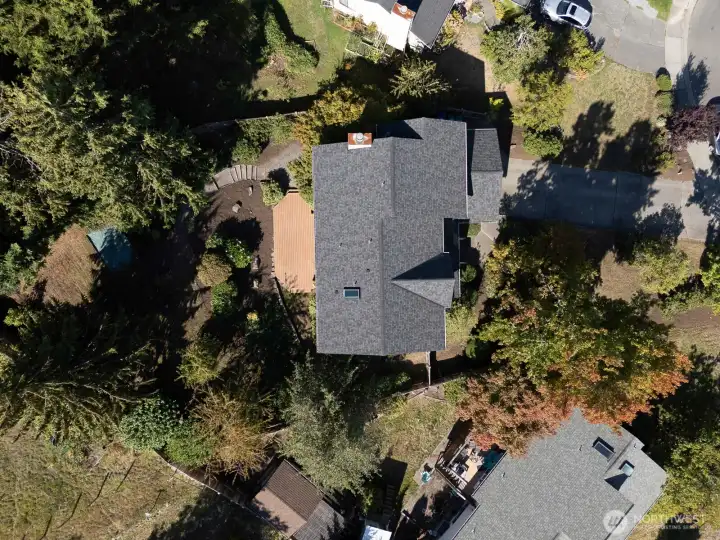 13,939 sq ft lot!