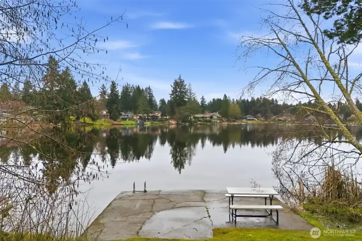 Private dock to enjoy!