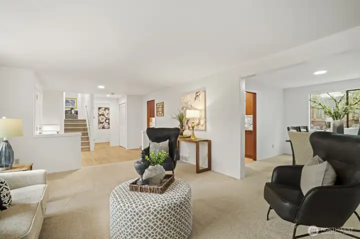 Circular main level floor plan perfect for entertaining or quiet evenings at home.