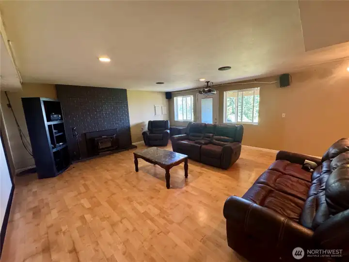 Theater entertainment/family room Theater entertainment/family room