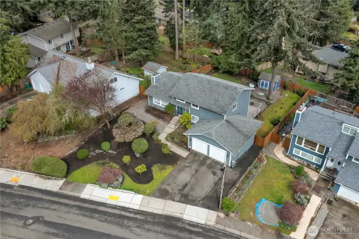 Beautifully landscaped yard