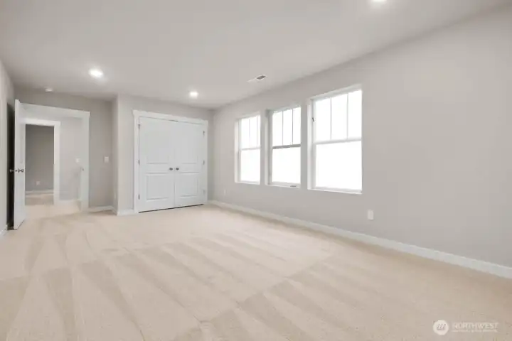 Versatile bonus room or bedroom. Photos are representative only and may display different color packages and/or upgrades. Versatile bonus room or bedroom. Photos are representative only and may display different color packages and/or upgrades.