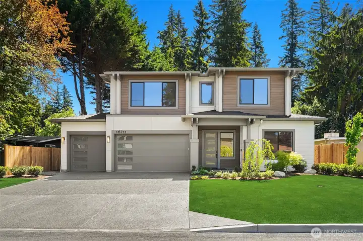 MN Custom Homes releases a transitional design near Microsoft.