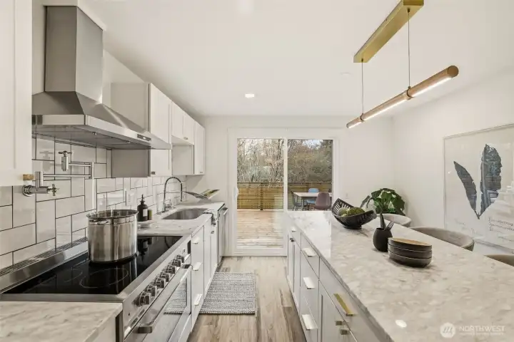 36" Range with pot filler