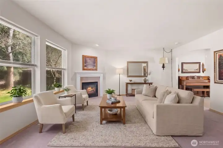 Living Room (Virtually Stage)