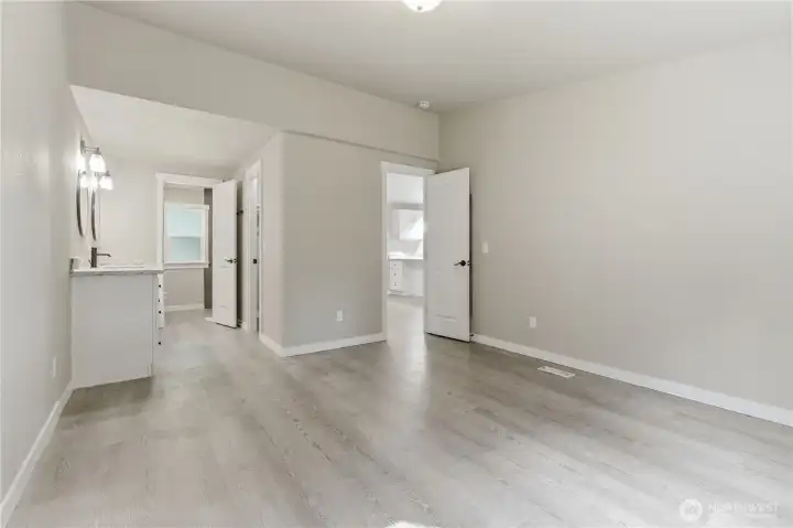 View of the open concept of the primary area
