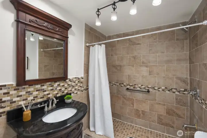 3/4 Bath