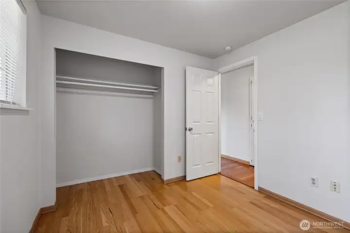 Bed room