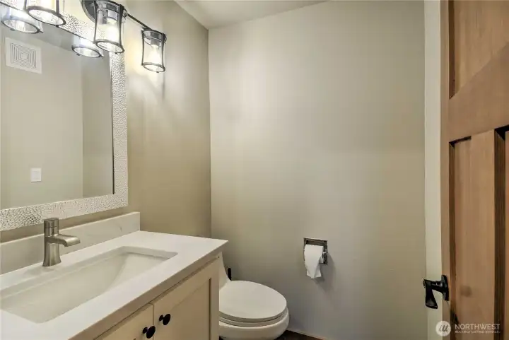 2nd bathroom