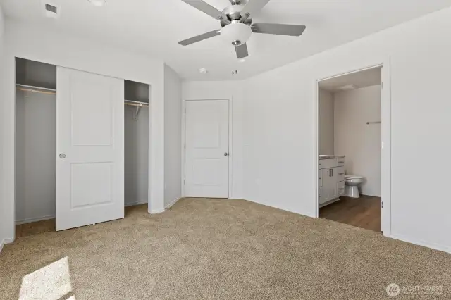 (Photos are renderings and may contain upgrades or furnishings not included in base price.)