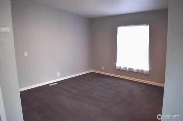Large main bedroom
