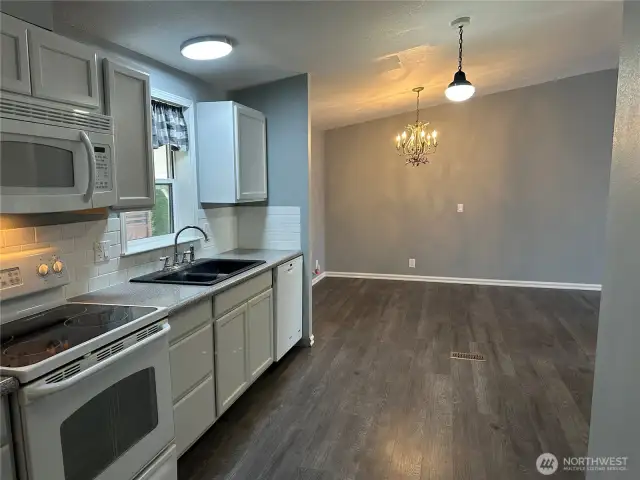 Kitchen to dining area