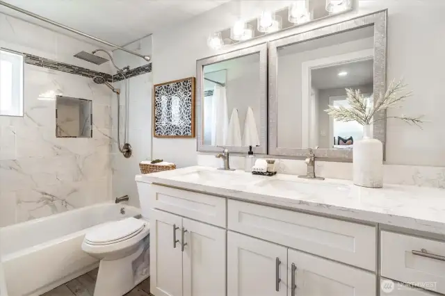 Primary en suite