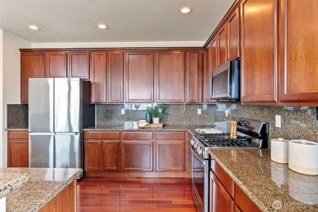 New stainless steel kitchen appliances