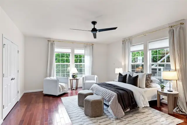Large bedroom/flex space on main floor