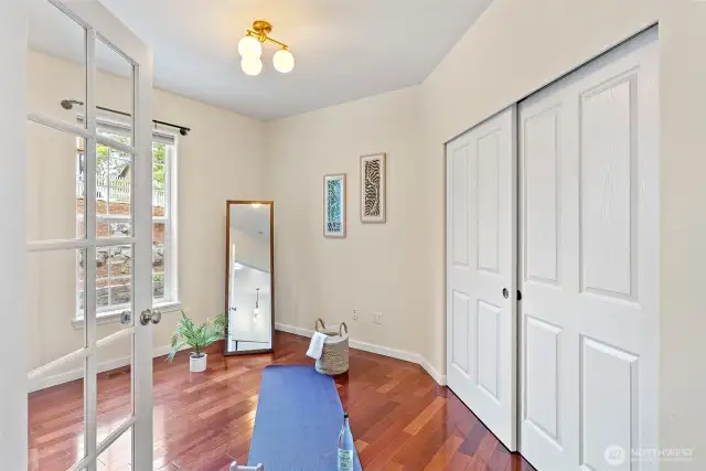 Another bedroom/office space