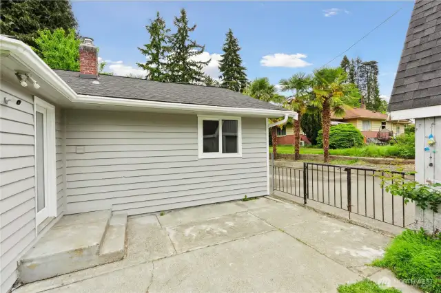 Back Patio w/Gate to Driveway