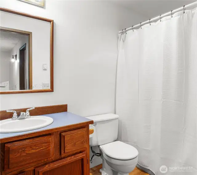 Upstairs additional full bathroom