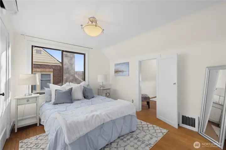 #3 bedroom with hidden nooks.  What will you use the secret room for?