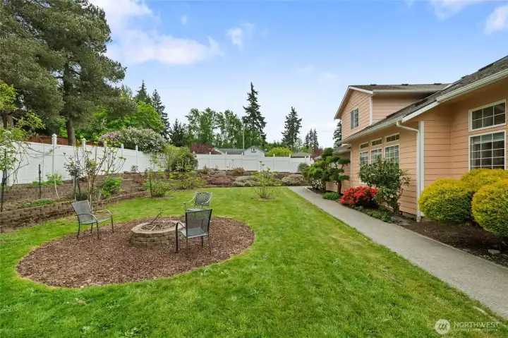 Very private yard.