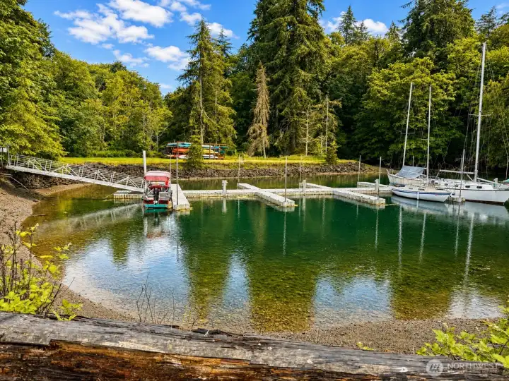 Hidden on the shores of Puget Sound.    Beachcrest residents enjoy exclusive access to:  ? Private saltwater beach  ? High-tide marina  ? Boat launch  ? Waterfront cabanas  ? Community parks & trails  ? Endless opportunities for adventure    And the best part? You don't have to pay waterfront-home prices to enjoy it.