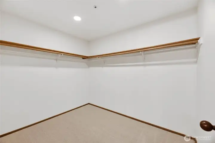 Walk in closet Walk in closet