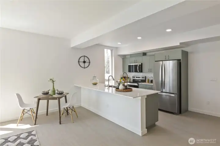 So many possibilities to arrange seating for dining.
