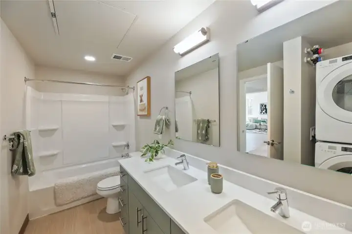 Spacious bathroom