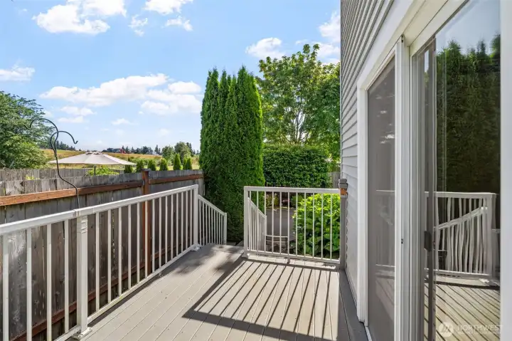 Sunny deck off the dining room. Sunny deck off the dining room.