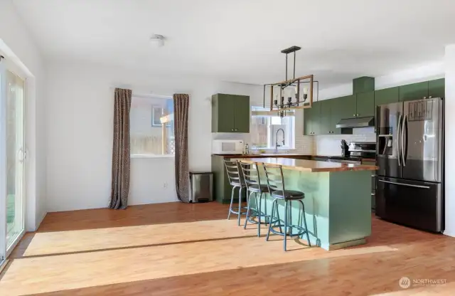 Kitchen/Dining Room