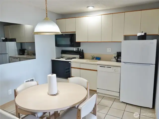 Kitchen/Dining Area.