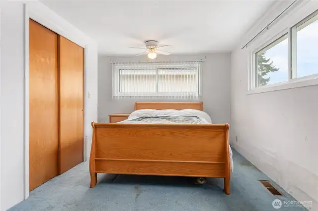 Main level bedroom