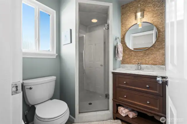 Primary bath 3/4