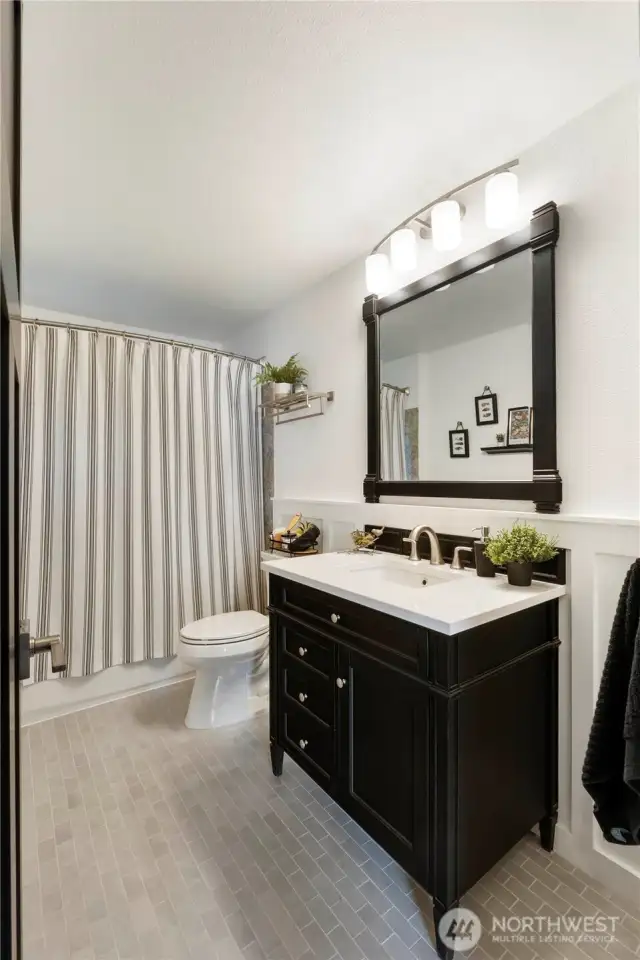 This beauty is the Main bath upstairs, and has been recently remodeled