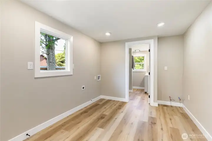 Huge laundry / mud room