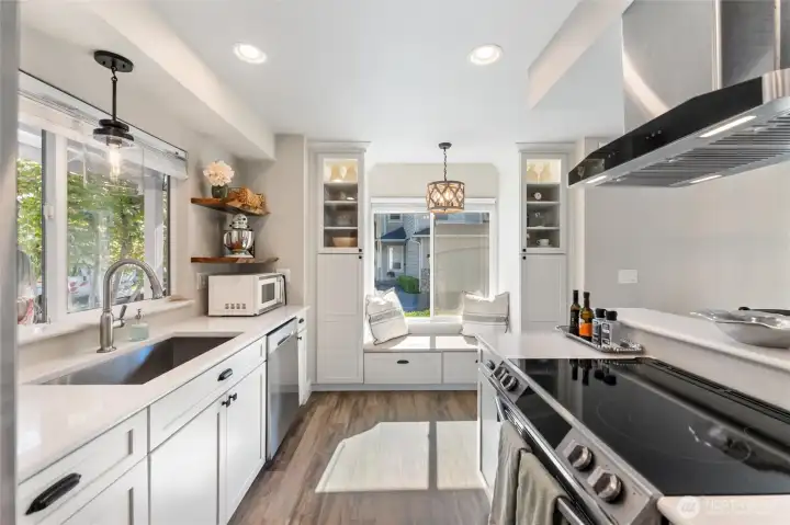 Kitchen and window seat