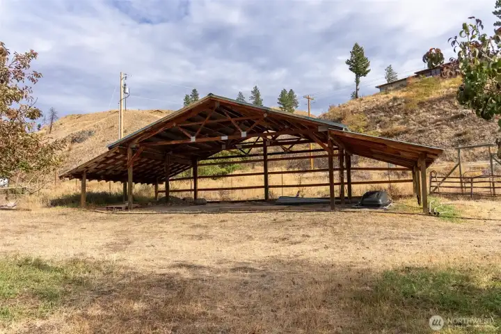 Addional covered parking/storage.