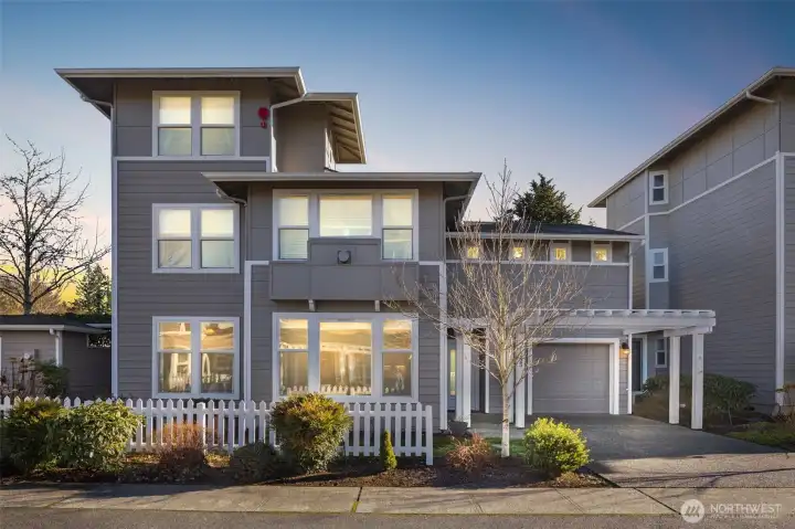 Marketing Remarks  Charming single-level home in Highland Village at Providence Point