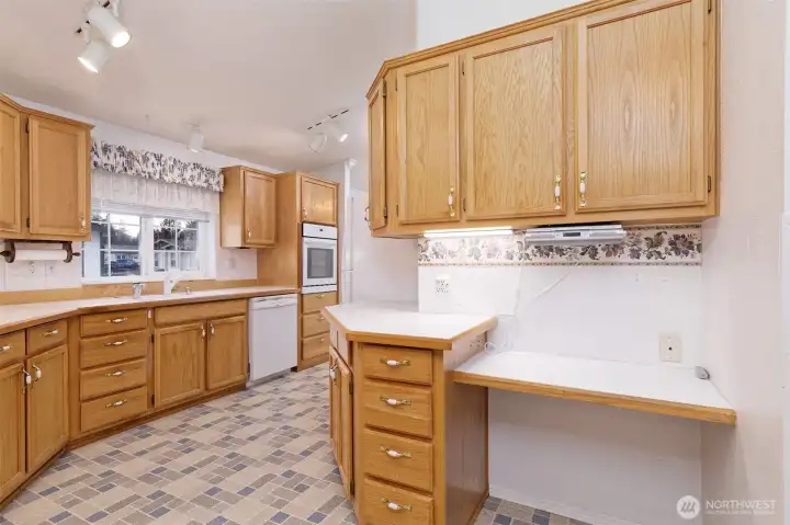 All appliances are less than 5 years old.