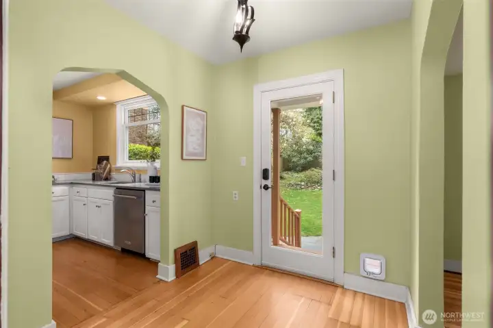 Rear foyer, a lovely middle space.