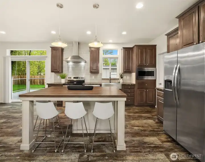 Island seating for 5