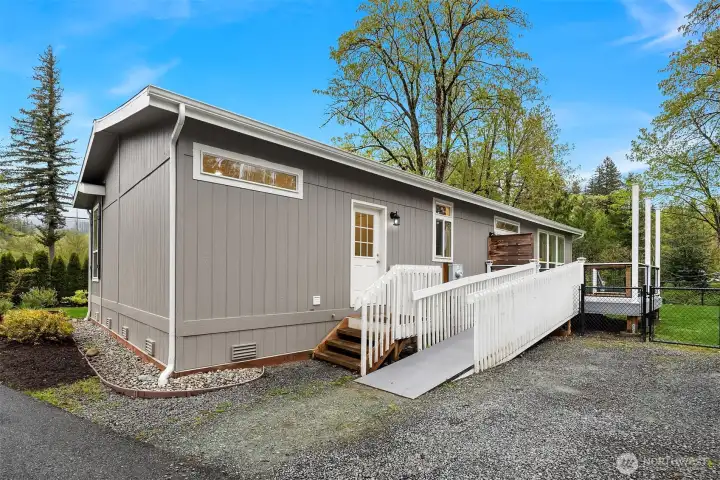 Accessible ramp to home