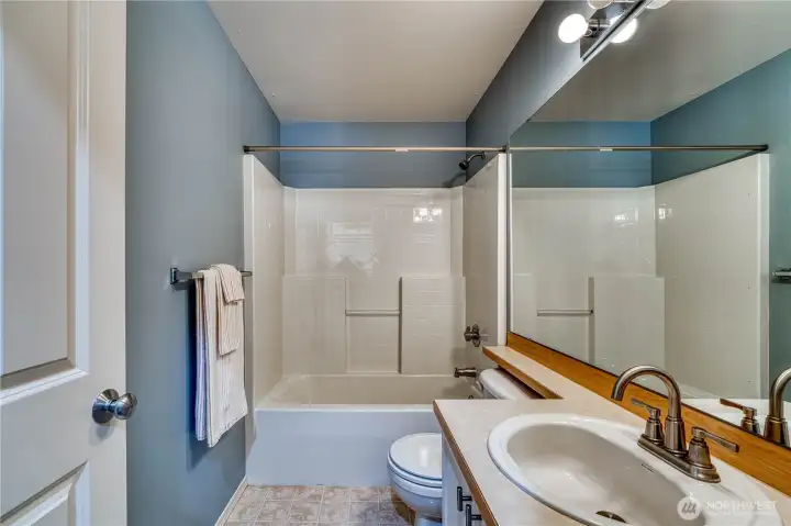 Another picture of Upper floor 3 hall bath. Another picture of Upper floor 3 hall bath.
